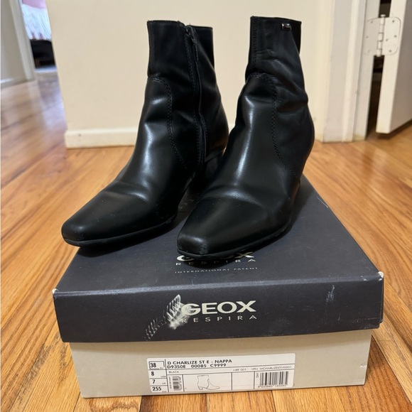 Geox Respira black leather short boots - Picture 7 of 8
